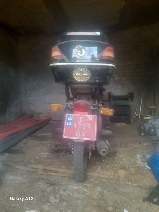 Продаю Mustang 125