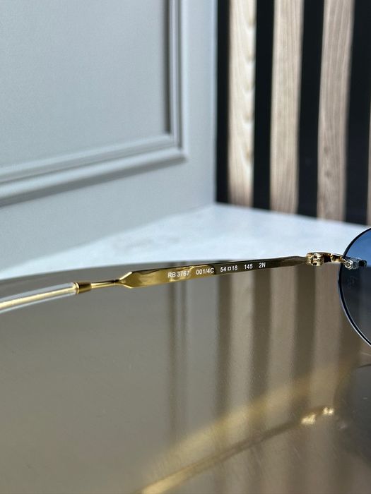 Сонцезахисні окуляри Ray-Ban RB3767 золото блакитна лінза овальні безоправні унісекс