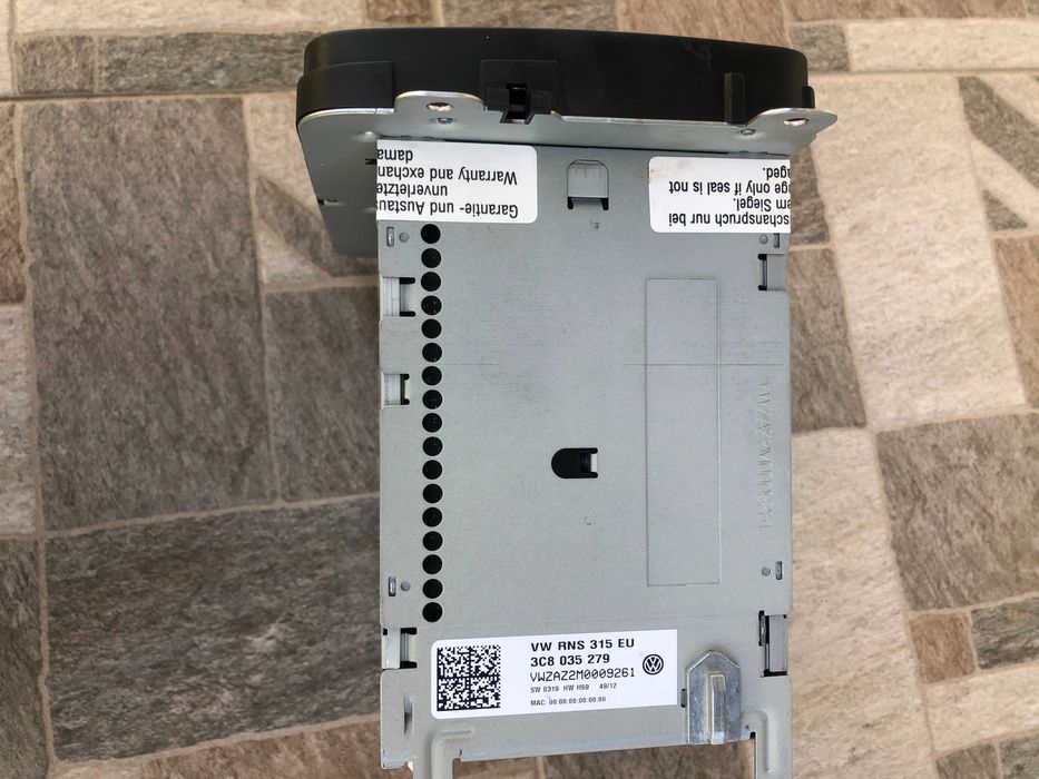 Штатна CD автомагнітола для VOLKSWAGEN TIGUAN 2013 р.