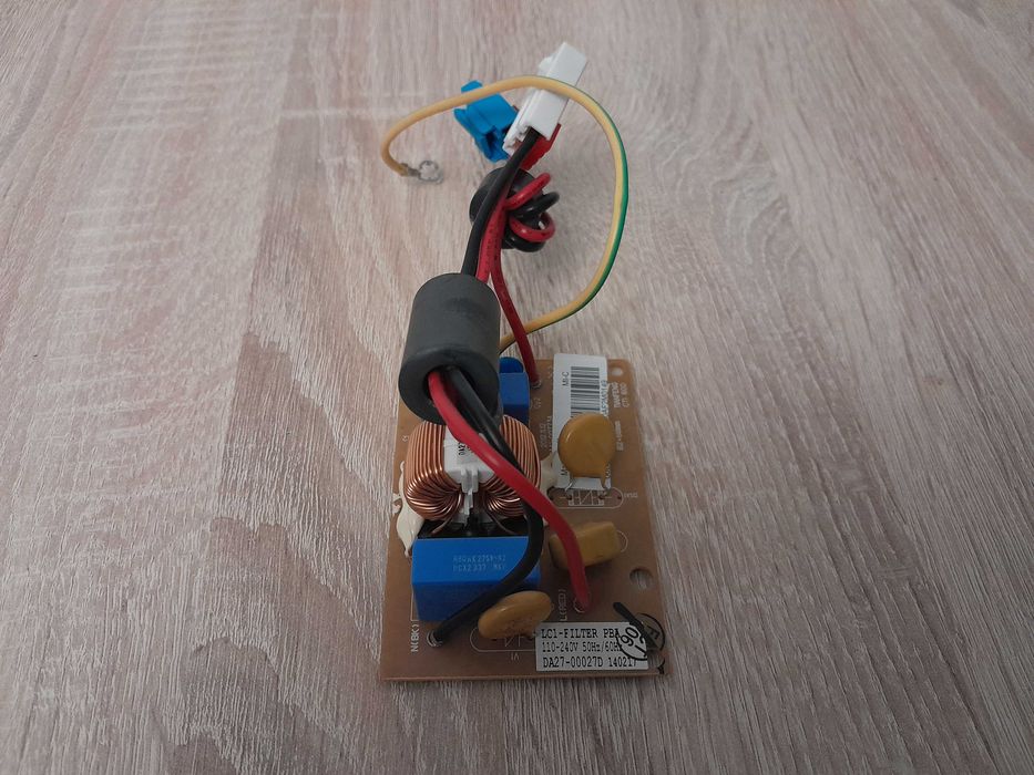 Filtr przeciwzakłóceniowy DA27-000.27D Lodówka Samsung model RSA1STMG