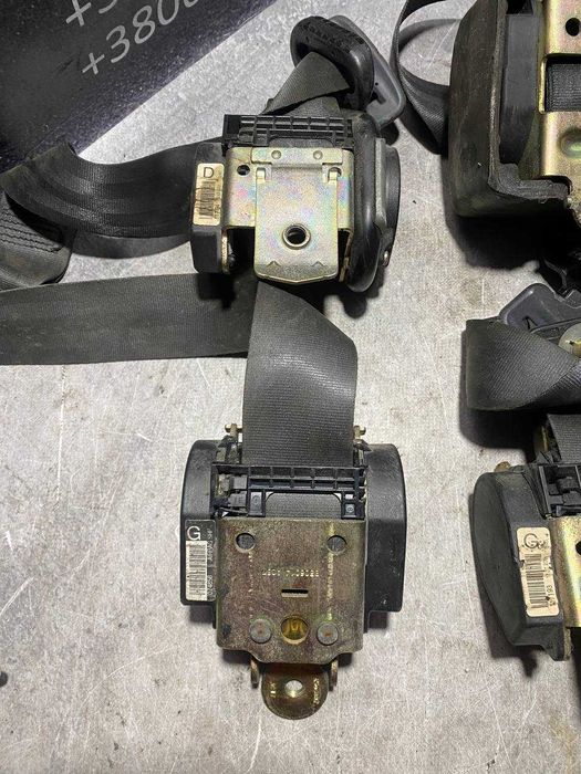 Паски ремені безпеки передні та задні Renault Laguna 2 2001-2007