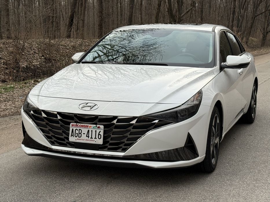 Hyundai Elantra 2021