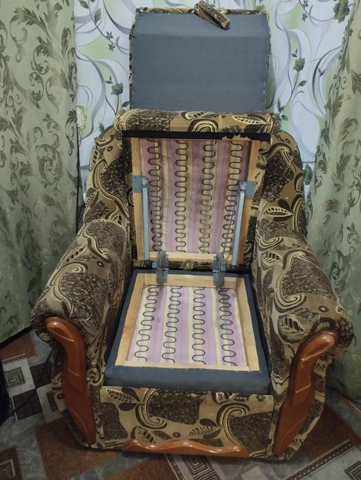 ПРОДАМ  2 крісла