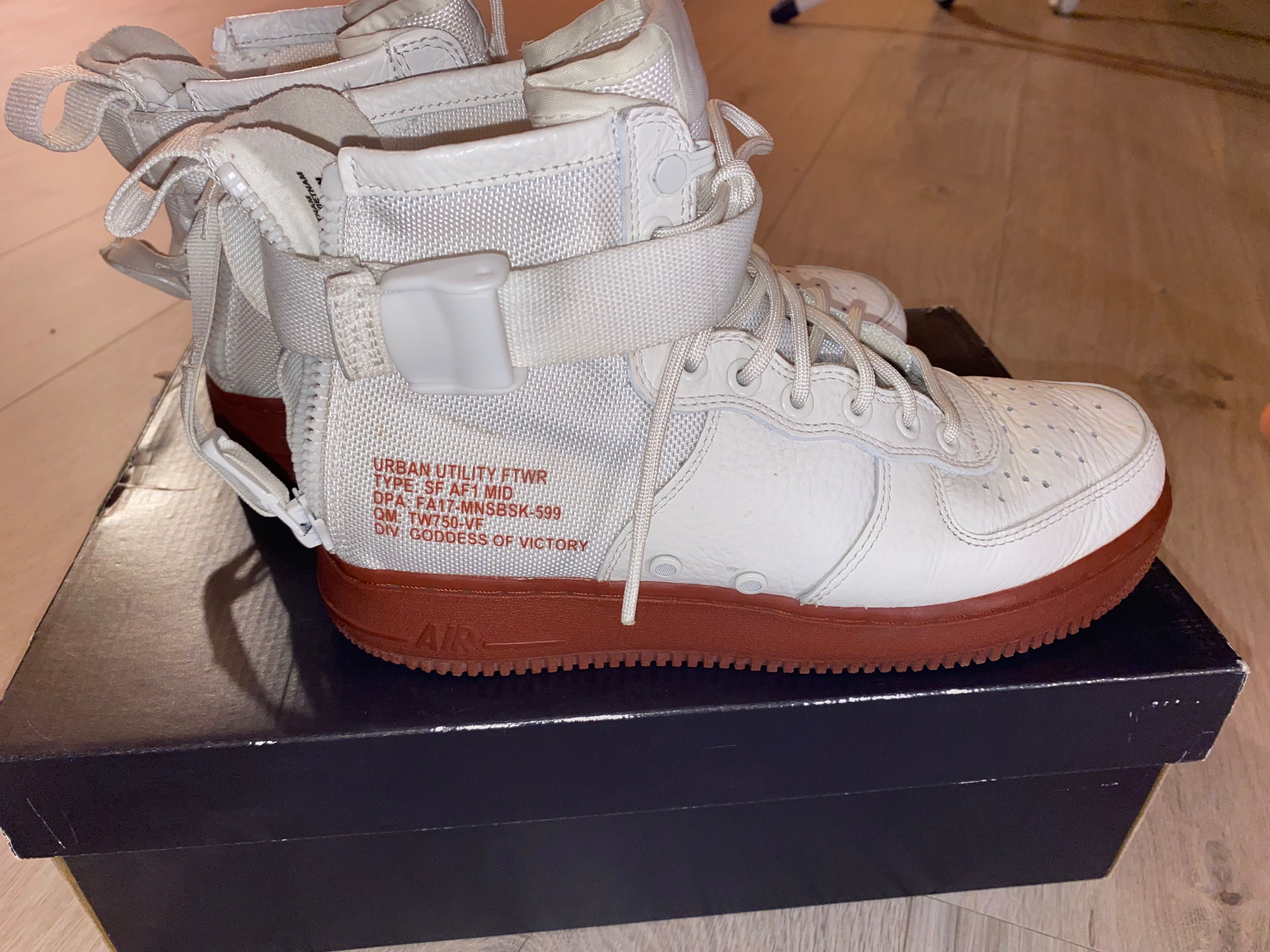Nike sales mid sf