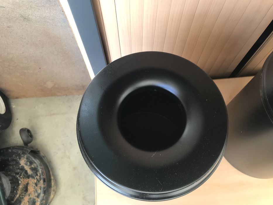 Kosz na odpady trudno palny stalowy