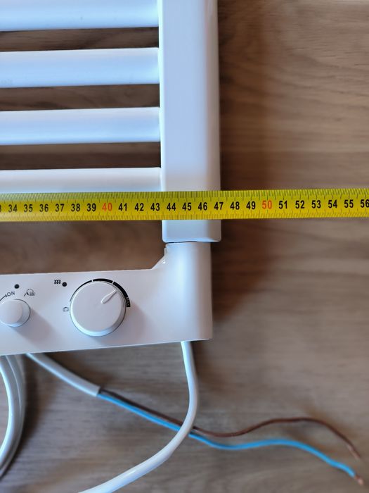 Aquecedor de Toalhas Equation