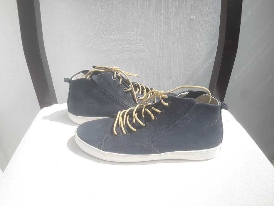 Vagabond  sneakersy damskie  skóra naturalna r.36