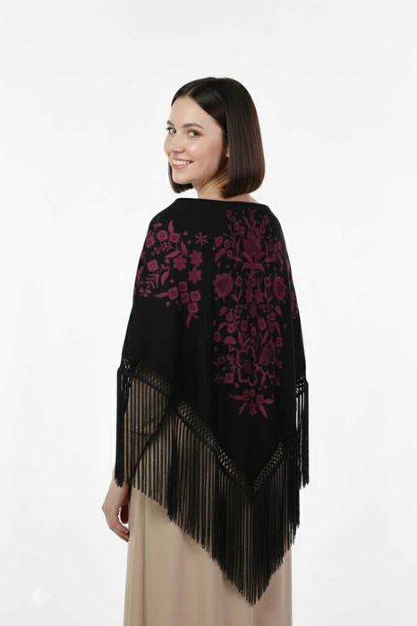 Xailes Bordados à Mão - Genuínos