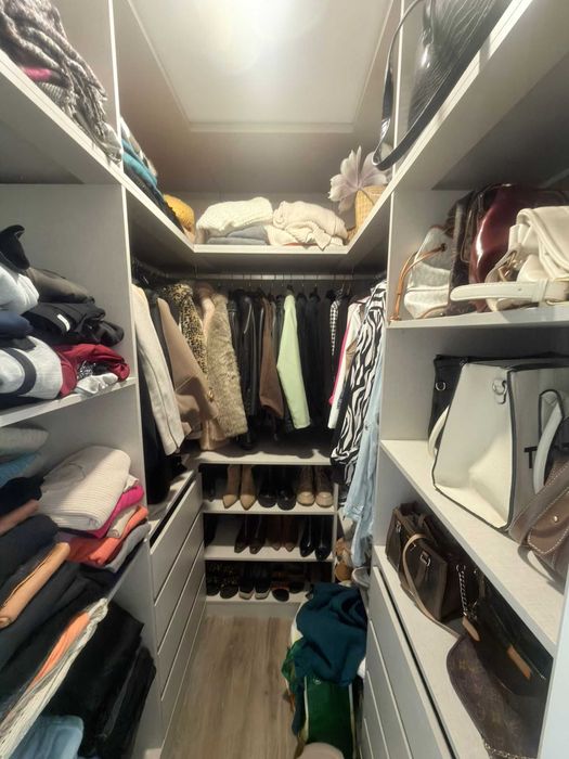 Sofisticação e Conforto em Cada Detalhe, com muita luz aqui tem