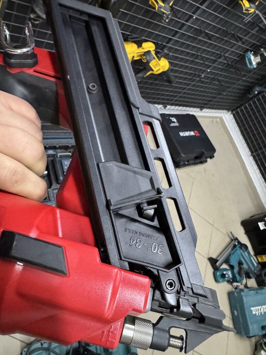 Gwozdziarka milwaukee M18FFN 18v NOWA do 90mm
