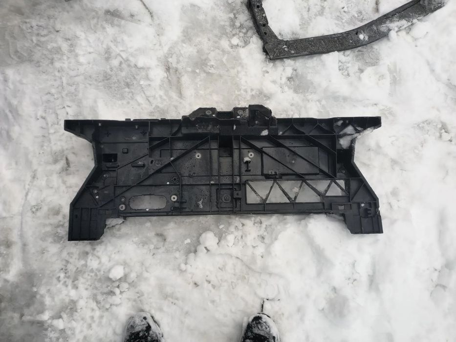 Pas przedni wzmocnienie Peugeot Expert III Citroen Jumpy Spacetourer 16-  Opel Vivaro C Proace