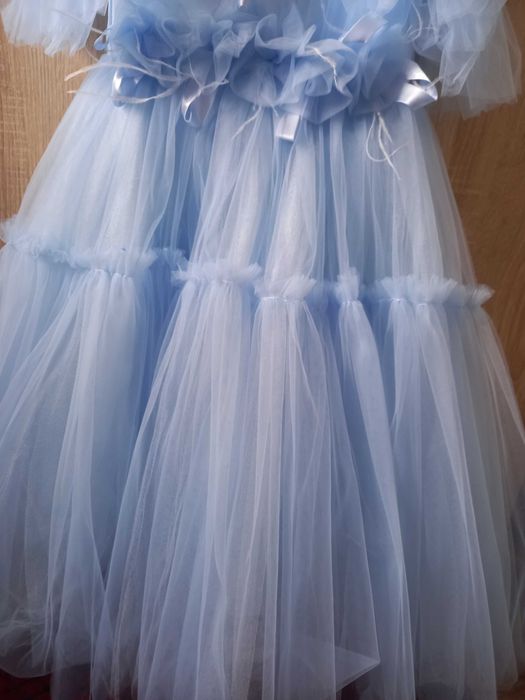 Випускна сукня для дівчаток 4 класу