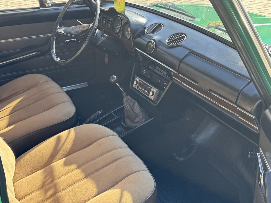 Продам ваз 2106 в хорошем состоянием