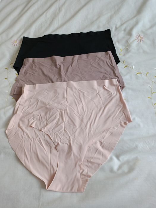 Figi cięte laserowo -zestaw 3 sztuki.