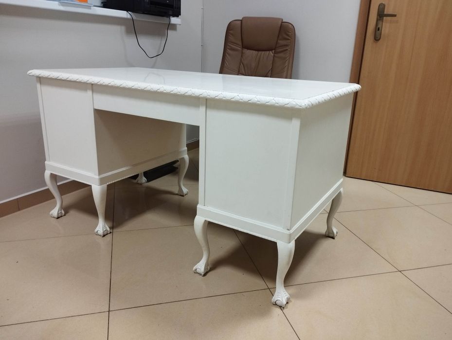 Biurko ludwik ludwikowskie zabytek białe