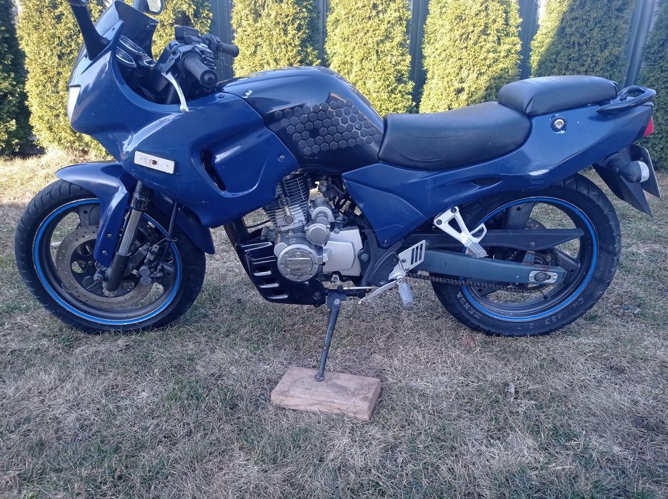 Продам мотоцикл ZONGSHEN