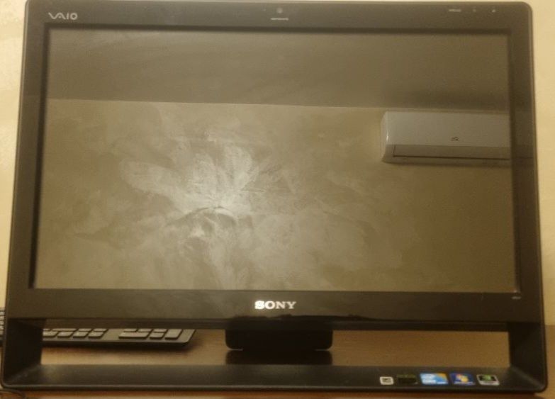 Продам моноблок Sony Vaio VPCJ1