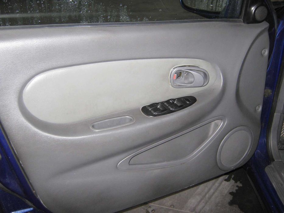 KIa Shuma 1.5i Peças