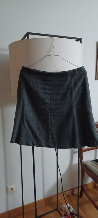 Mini saia A-line em cinza antracite