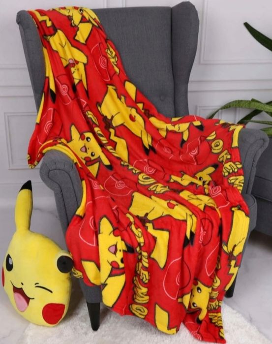 Nowy koc narzuta pokemon Pikachu zapakowany na prezent Primark