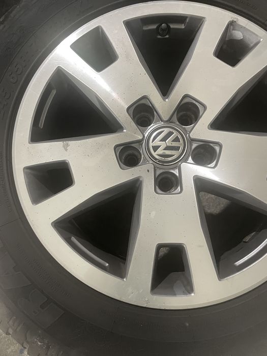 Jantes 17 originais c/ pneus VW AMAROK