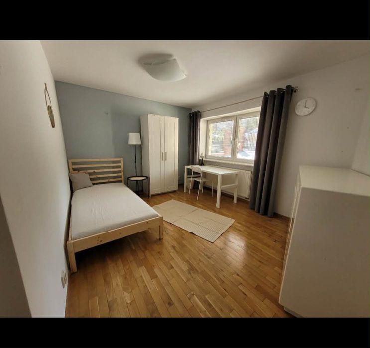 Pokój do wynajecia w domu bez właścicieli