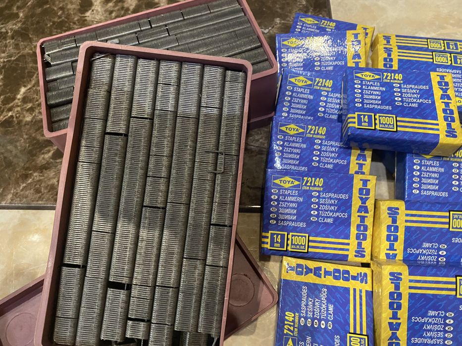 Скоба мебельная  на стеблер