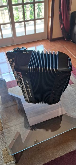 Acordeão Cavagnolo Vedette 10