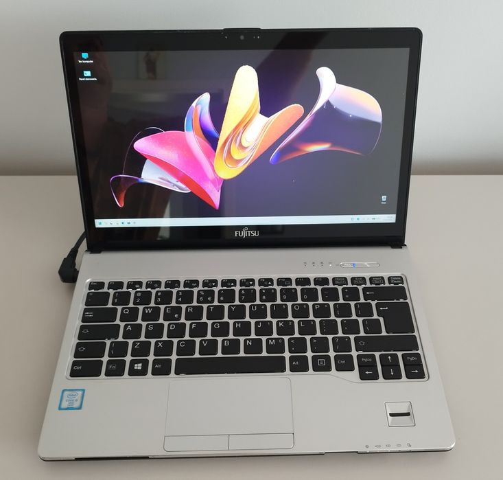Laptop Fujitsu Lifebook S936 i5 8GB 256GB QHD Dotyk