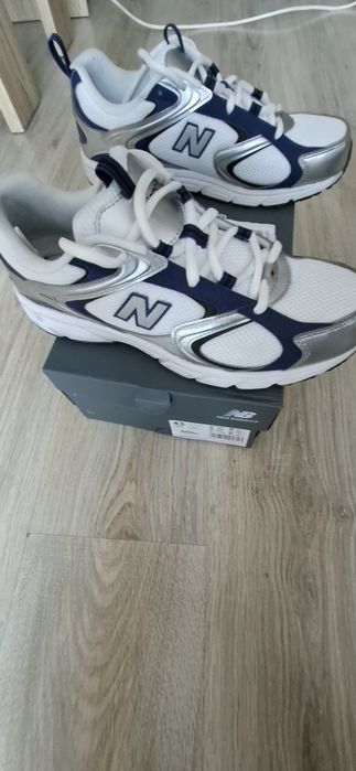 Buty sportowe New Balance na sprzedaż