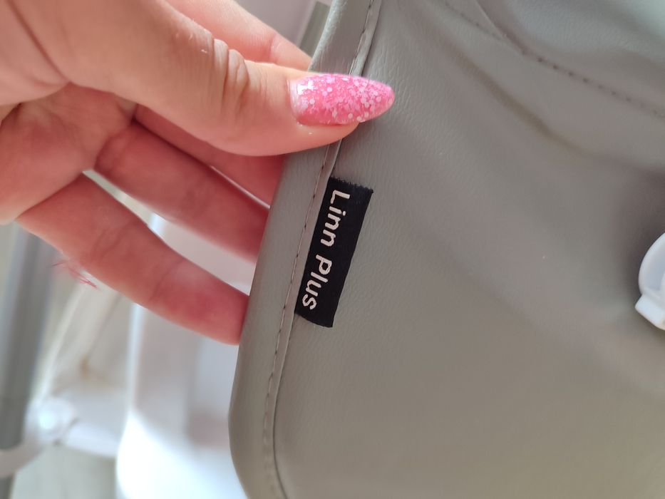 Продам стільчик для годування  Lionelo Linn Plus Grey