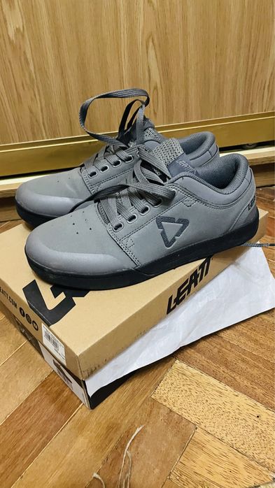 Вело кросівки Leatt Flat 2.0, US7