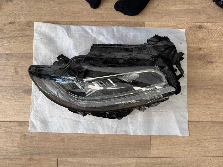 Фара права на запчастини Lincoln Nautilus 2019-2023