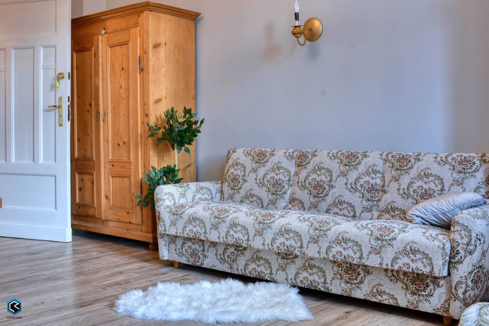 | Kawalerka 25m2 | Centrum | ul. Półwiejska 35 | od zaraz |