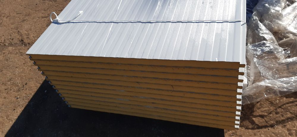 Painel sanduíche fachada