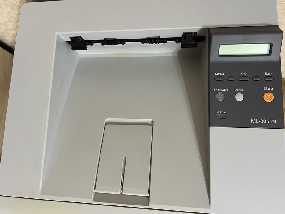 Принтер Б/У Samsung ML-3051N лазерная печать