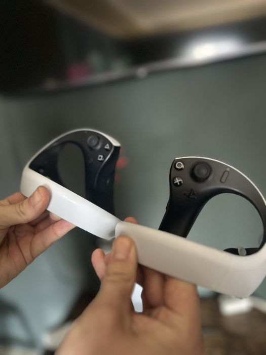 Продам VR-окуляри для PlayStation 5 (PS VR2)