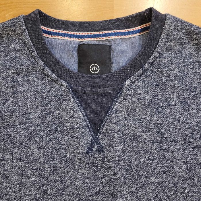 Bluza/sweterek chłopięcy/męski prawie nowy House rozm. M