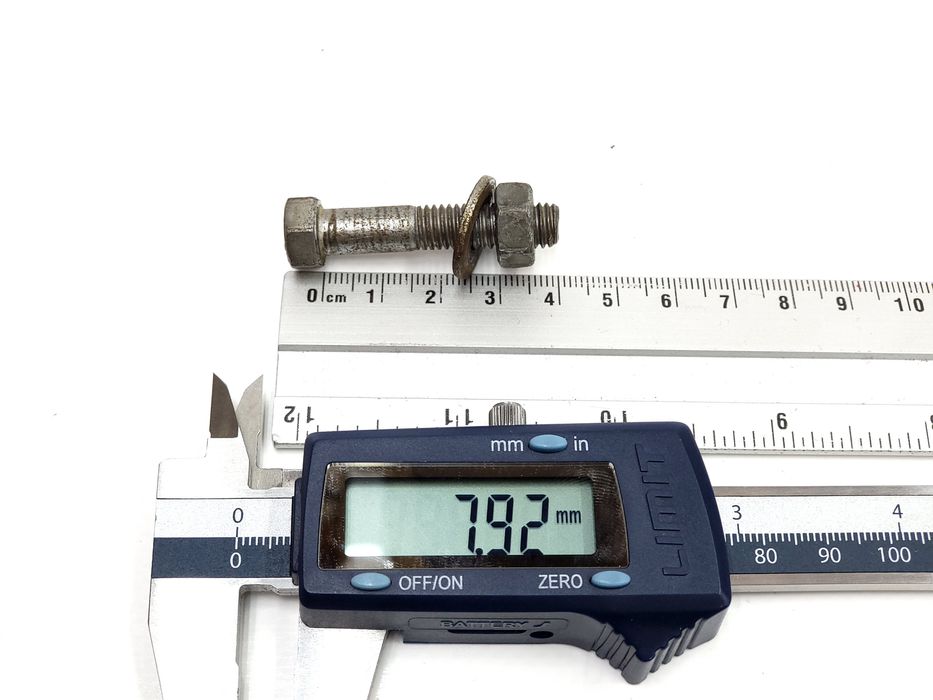 Śruba siodełka Romet Wigry Czajka Sokół Flaming Wagant Gazela Laura