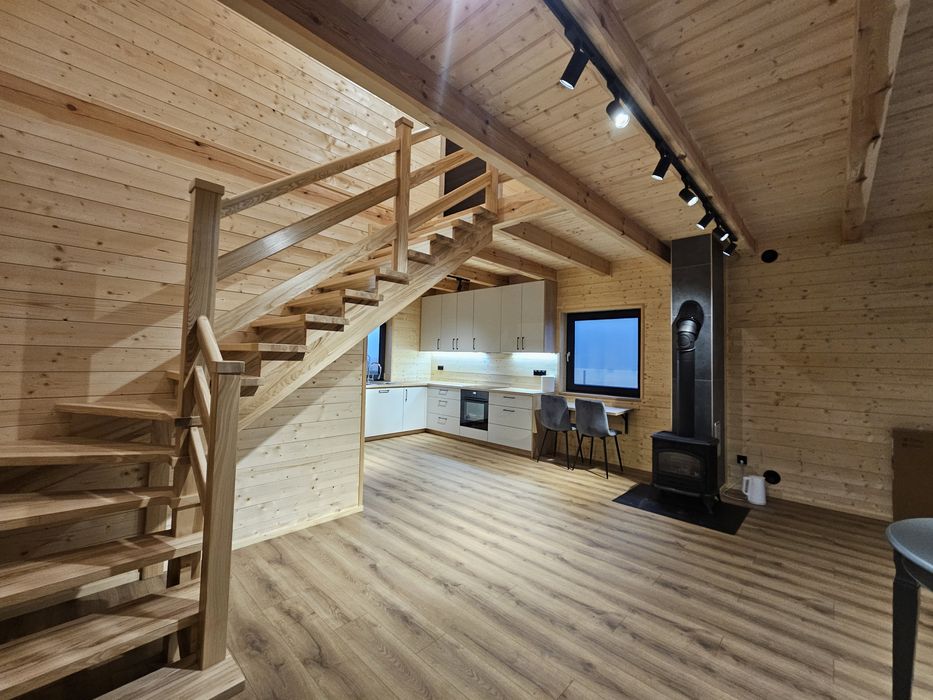 Dom domek drewniany budowa 35m 35 m^2 pergola altana wiata garaż