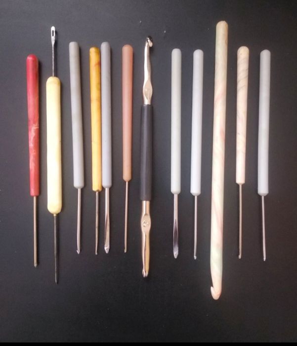 Декери та голки для вязальних машинок