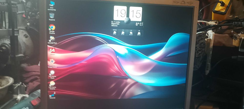 Системный блок. Шустрый Тихий. НЕ большого размера.Wi-Fi