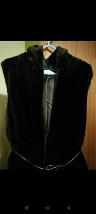 Colete pêlo preto novo