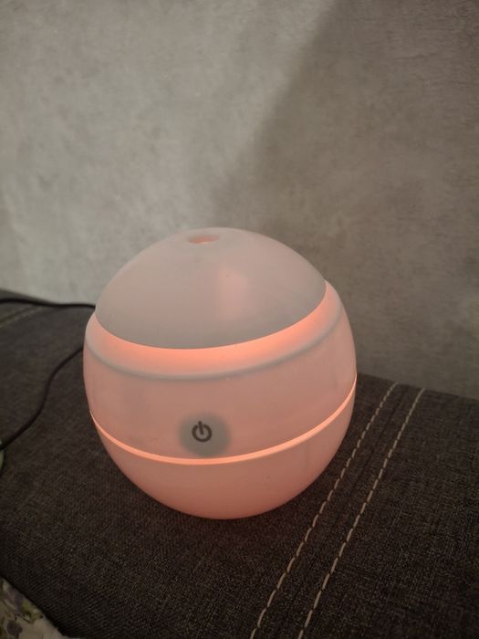 Продам ультразвуковий арома зволожувач з підвіскою