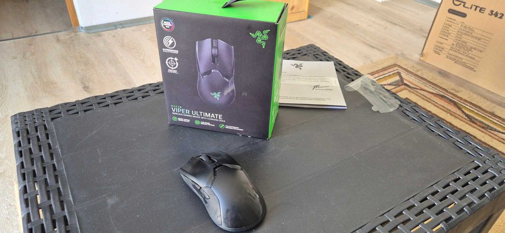 Razer Viper Ultimate Wireless + Charging Dock (Com Caixa Original)