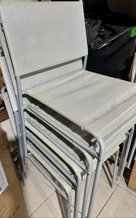 Mesa de cozinha e 5 cadeiras