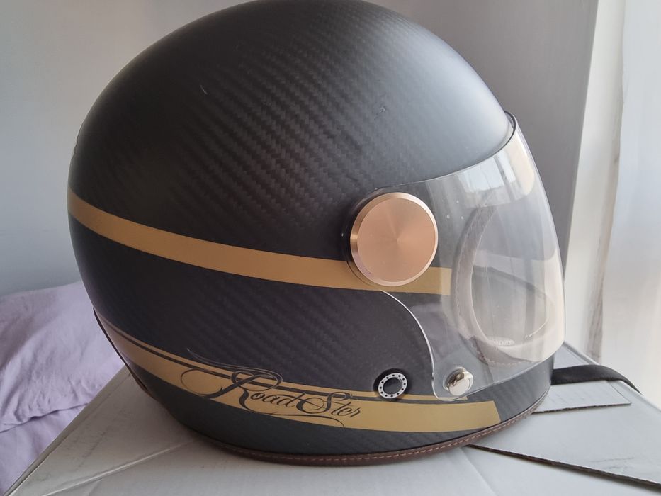 Capacete by city de carbono