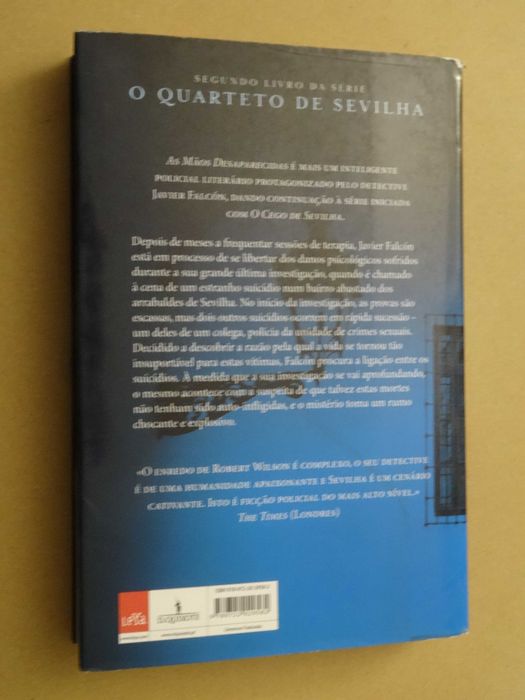 As Mãos Desaparecidas de Robert Wilson