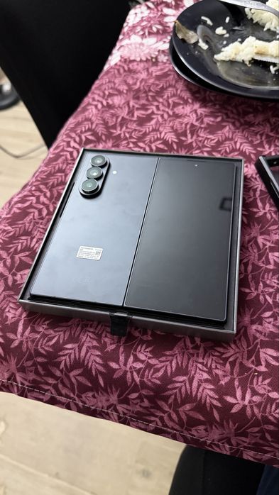 Samsung z fold 7   512 gigas  aceito retomas