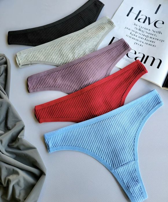 Адамдардың көзінше автобуста порно